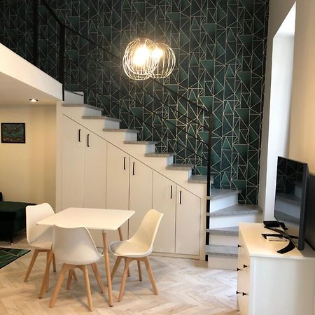 All In Apartman V. Budapest Extérieur photo